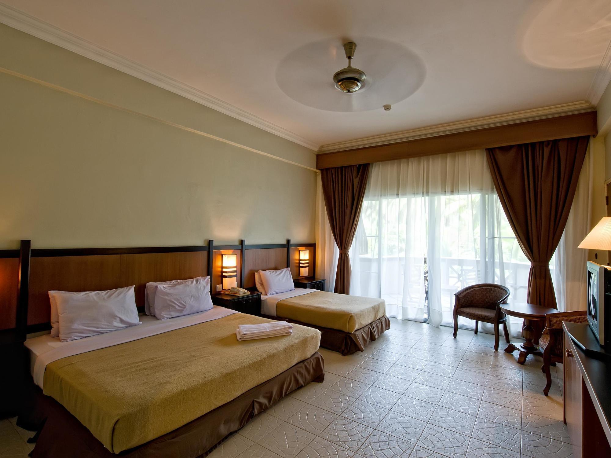 Villea Rompin Resort & Golf Kuala Rompin Extérieur photo