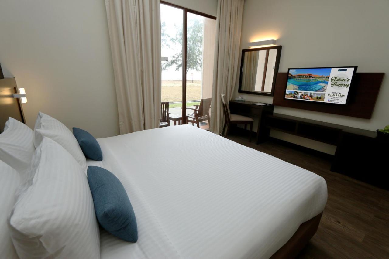 Villea Rompin Resort & Golf Kuala Rompin Extérieur photo